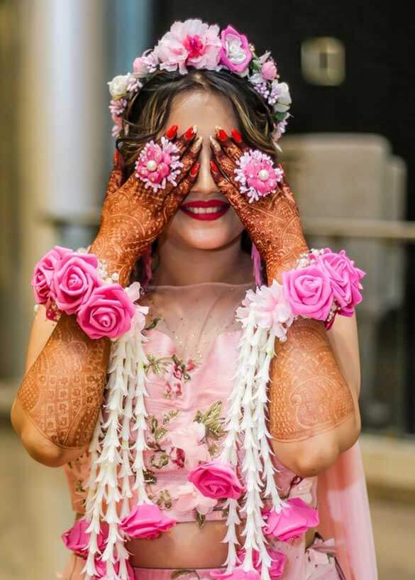 Lotus Mehndi Artist